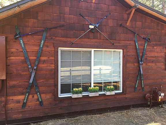 Ski Lodge decor