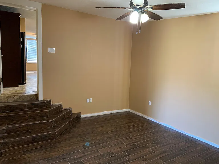 1815 Bartram Rd — Photo 11