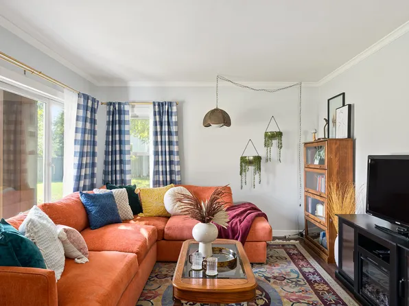 (undisclosed Address), Des Moines, IA 50310