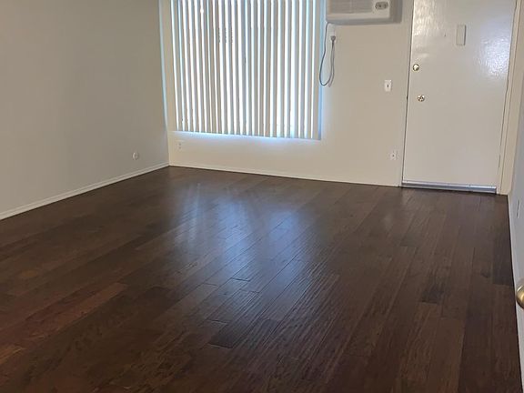 2nd image of 124 N Adams St