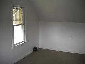 BEDROOM-1