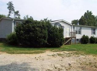 172 City Lake Rd, Pickens, SC 29671