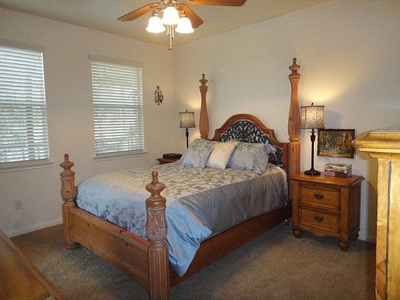 5th image of 2044 Heaton Hall Dr