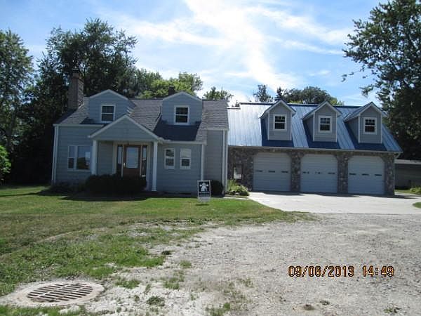 1st image of 323 Avalon Beach St