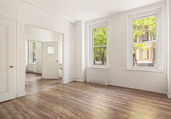 5th image of 784 Park Ave #1CD
