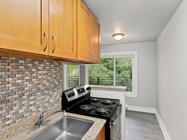 9231 35th Ave SW — Photo 13