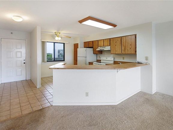 5th image of 2217 Cypress Island Drive #808