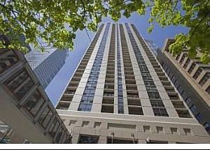1st image of 200 N Dearborn St Unit 3208