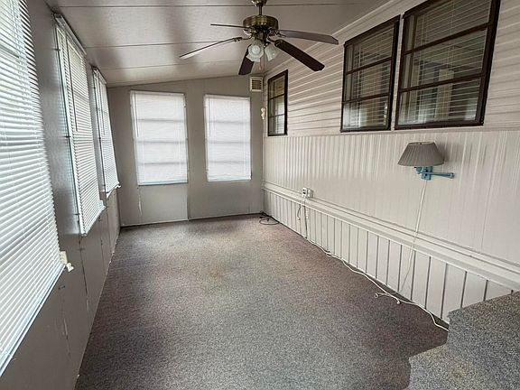 3rd image of 1015 Anvil Way