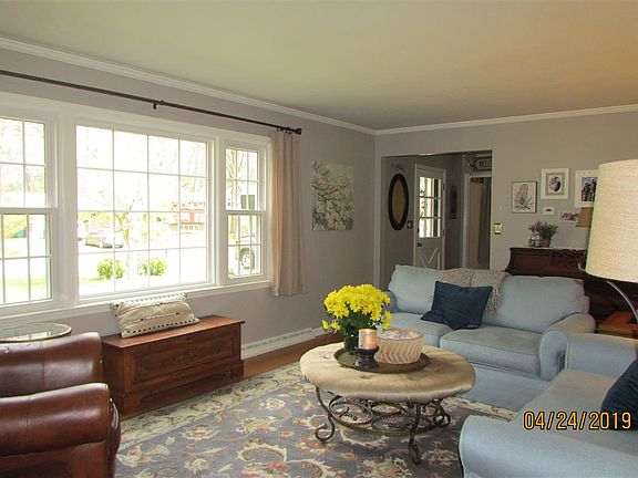 4th image of 105 Woodhaven Dr