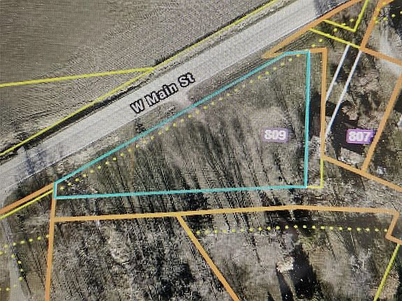 4th image of 809 W Main St
