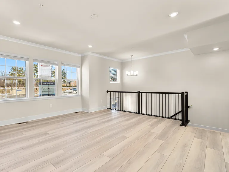 231 Birdie Ct — Photo 4