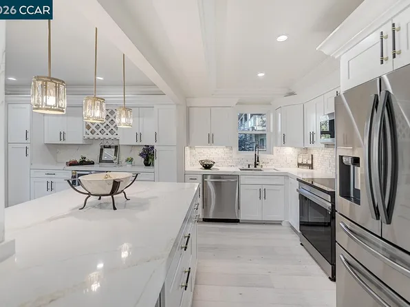 2601 Pine Knoll Dr Unit 16, Walnut Creek, CA 94595