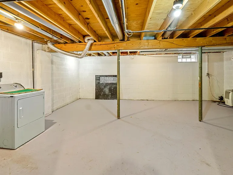 5492 Trastevere Rd — Photo 11