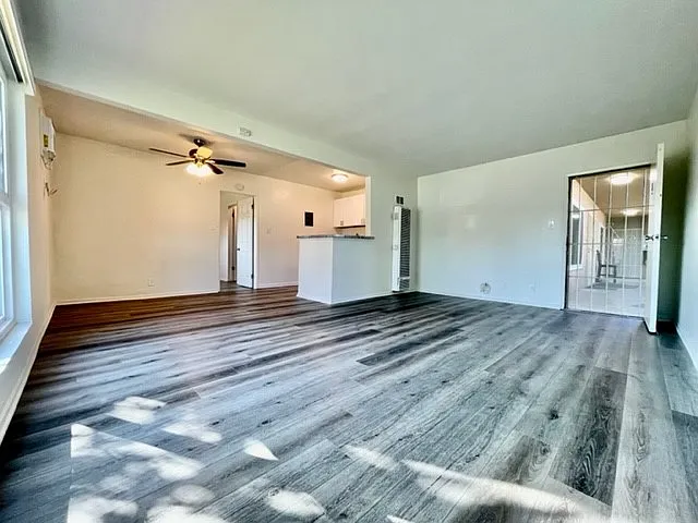 1811 W Sallie Ln #D1 — Photo 48