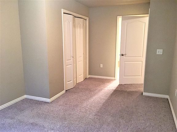 3rd image of 3211 W Montrail Pl