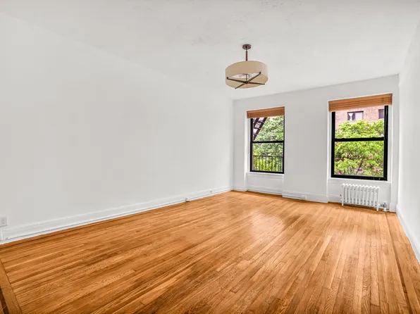 26 West 97th Street 3A image 2 of 6