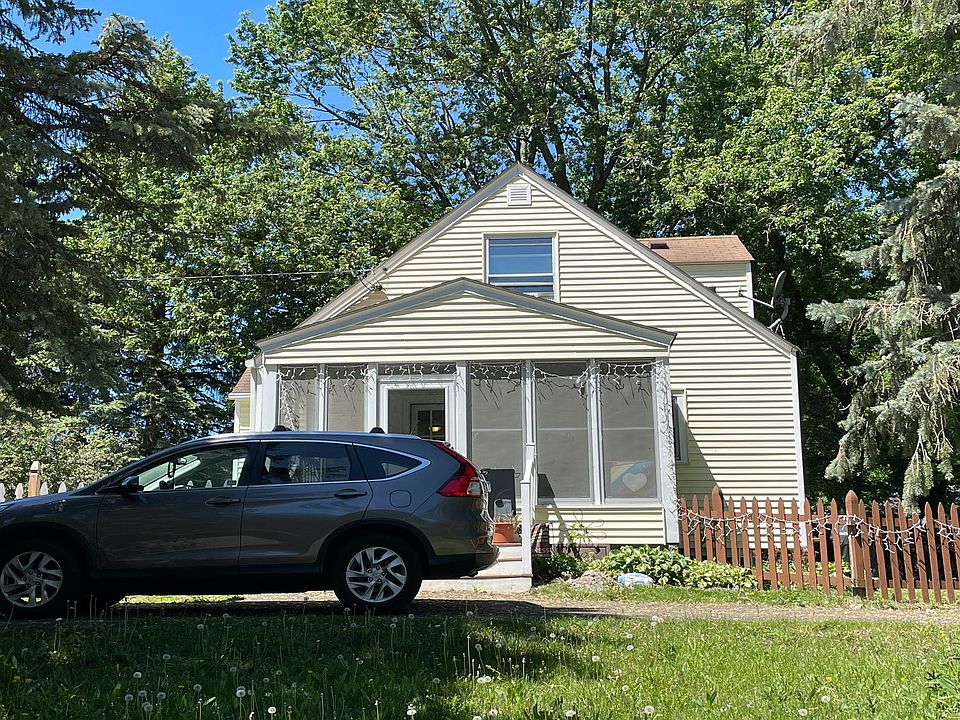 1st image of 1833 Orchard Ln