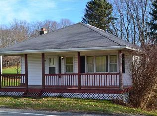 514 Melcroft Rd, Acme, PA 15610