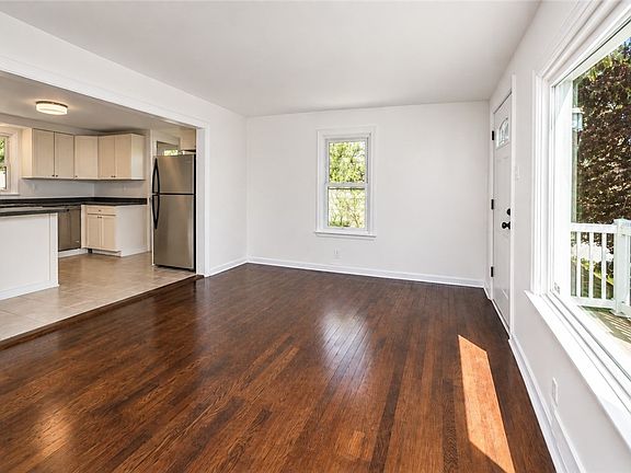 4th image of 854 7th St