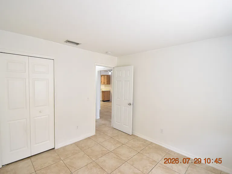 409 Big Cedar Way #B — Photo 10