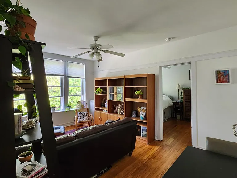 3601-3605 N Janssen Ave #1420-1424 — Photo 7