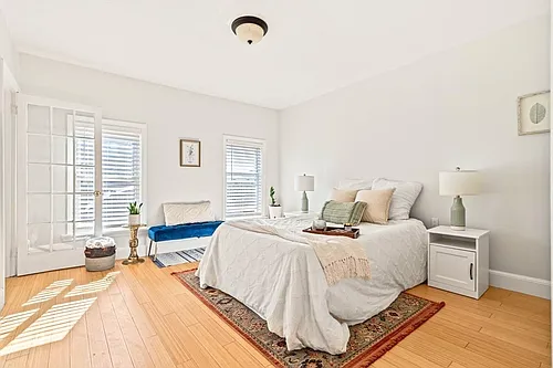 377 Dorchester St #3 Photo 1