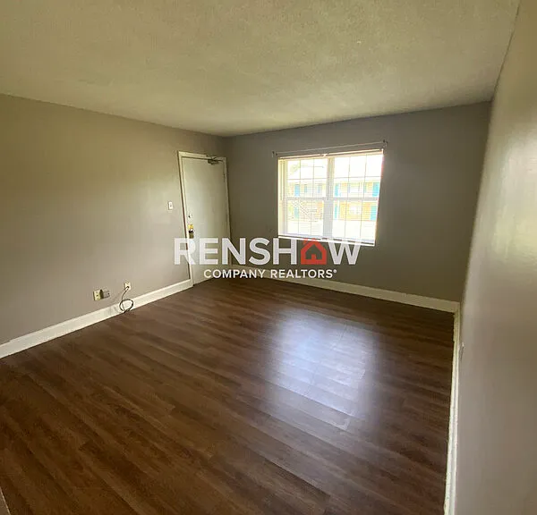 1401 Meeks St #B7 — Photo 3