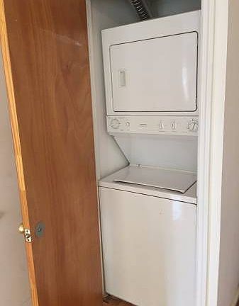 4th image of 14225 37th Ave #2D