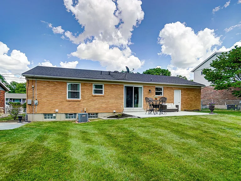 1599 Yellowglen Dr — Photo 36