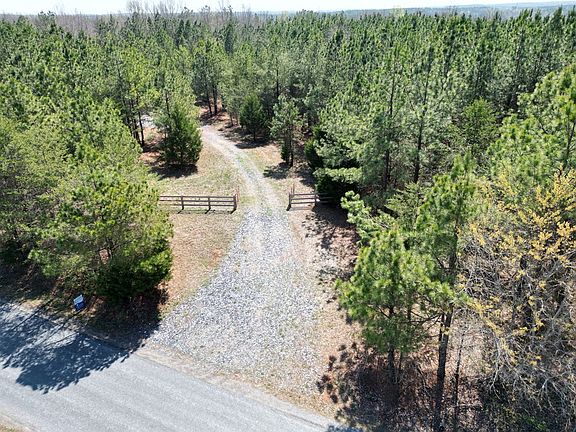3rd image of 1708 Miller Camp Rd