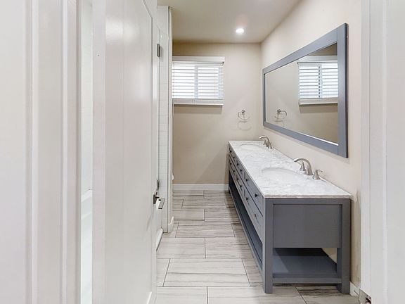 4th image of 5216 College Gardens Ct