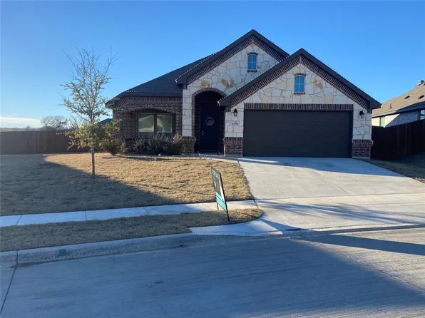 2556 Silver Fox Trl, Weatherford, TX 76087