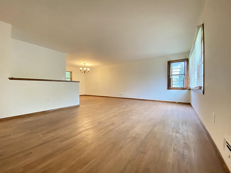 3620 3rd Pl NW — Photo 3