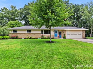 7270 Astronaut Ave, Jenison, MI 49428