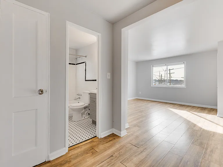 508 Brandywine St SE #2 — Photo 7