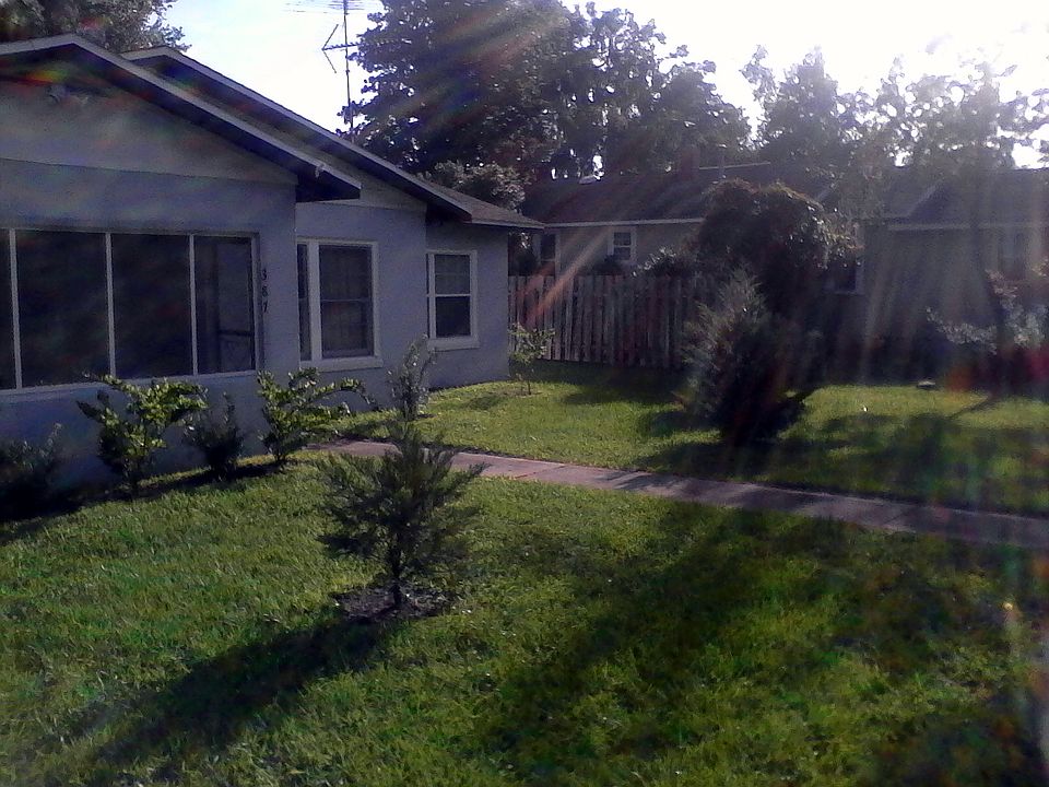 1st image of 387 NW Hillsboro St