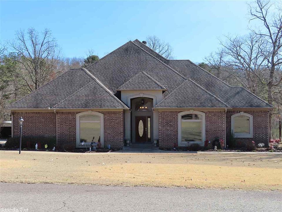 1st image of 147 Emerald Lake Dr