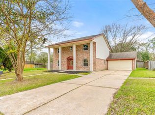 242 Saint Finans Way, Houston, TX 77015