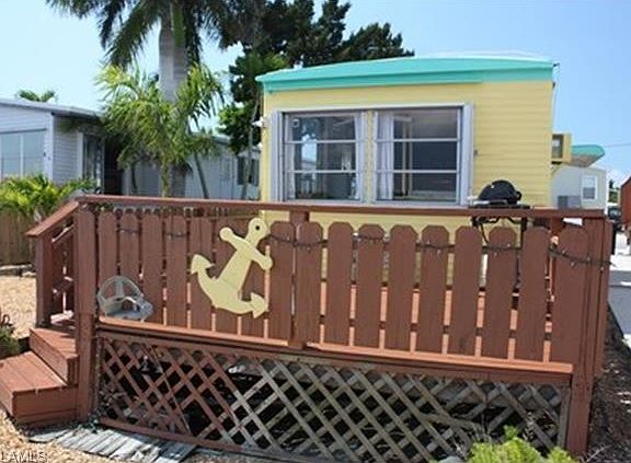 4th image of 53 Emily Ln