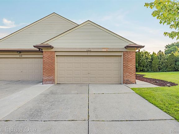 3rd image of 20640 Palm Meadow Dr