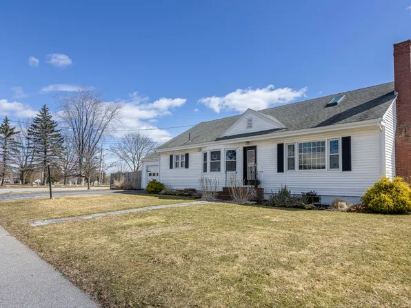 15 Brookside Lane, Portland, ME 04103