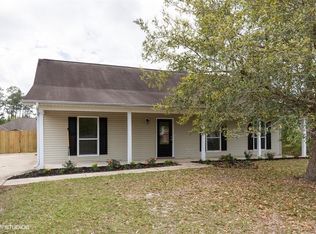 2055 Parkview Dr, Gautier, MS 39553