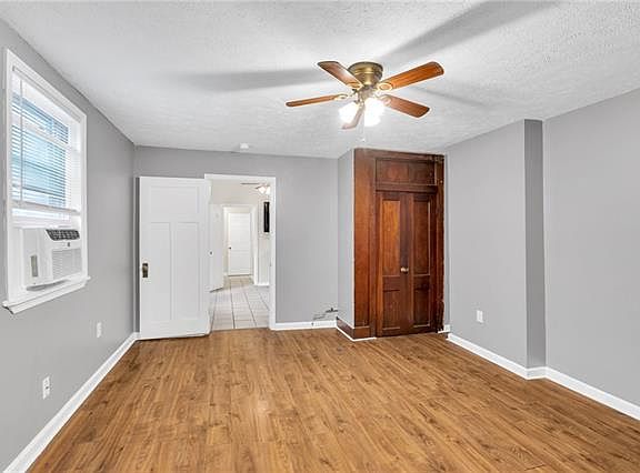 5th image of 2400 Lapeyrouse St