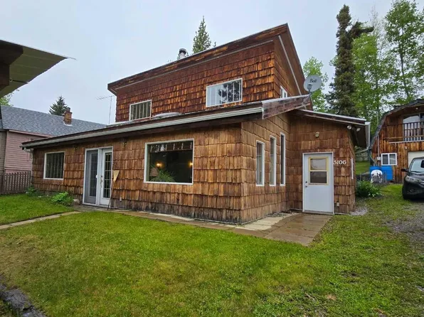 5106 Center Ave, Robb, AB T7E 1X0