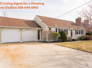 78 Narragansett Rd, Somerset, MA 02726
