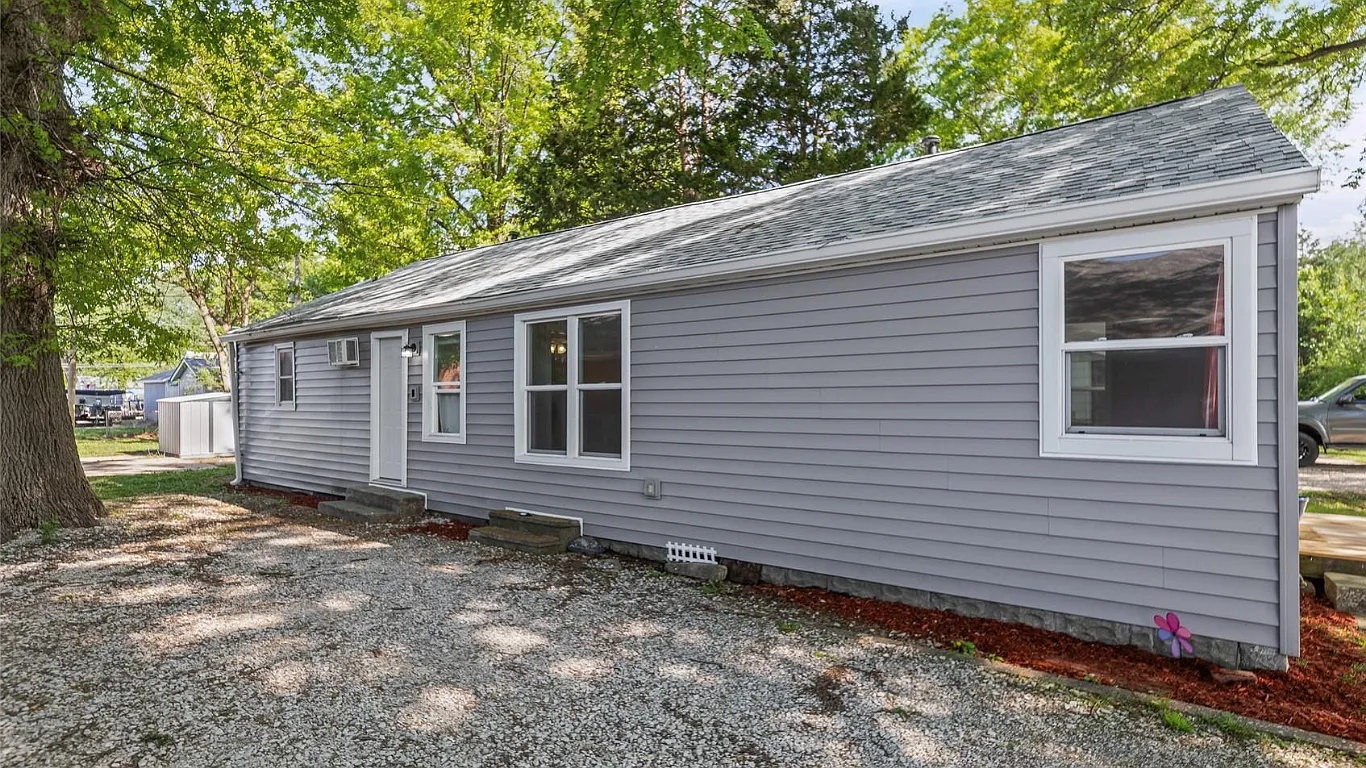 3 bed, 1152 sqft, $1,400 — Photo 4