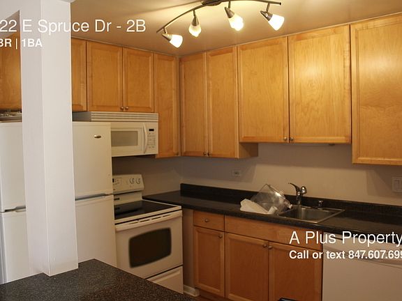 4th image of 522 E Spruce Dr APT 2B