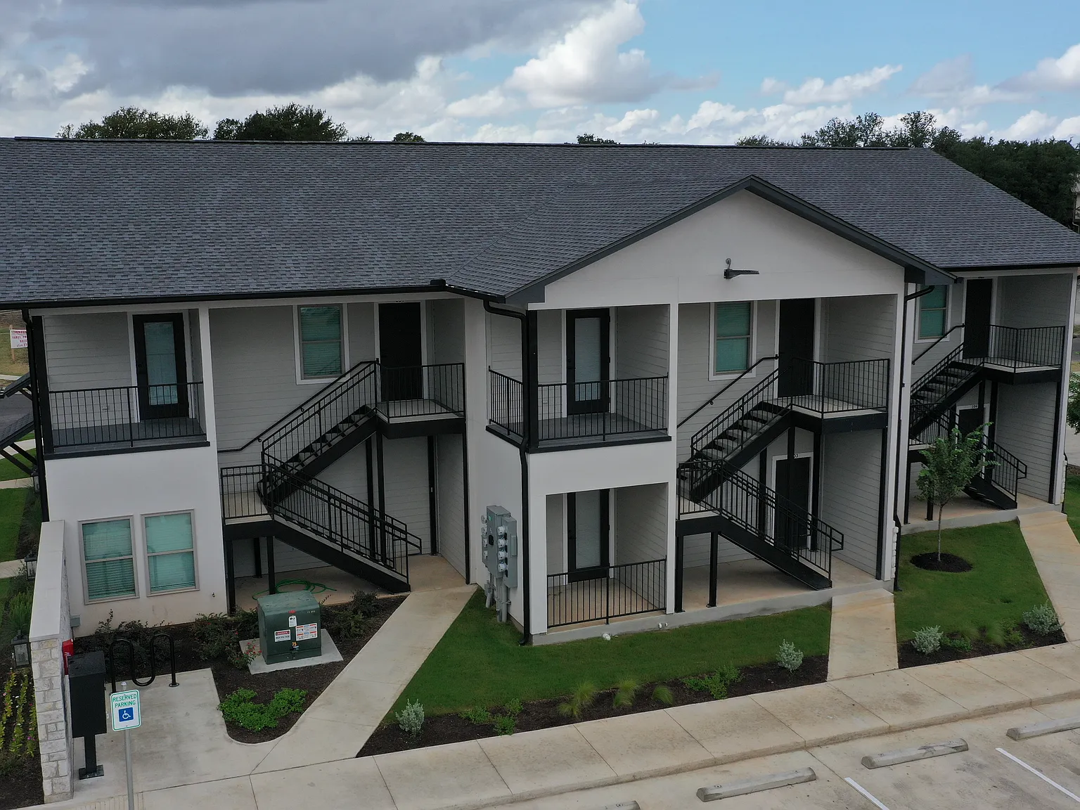 1 bed, 675 sqft, $1,150 — Photo 2