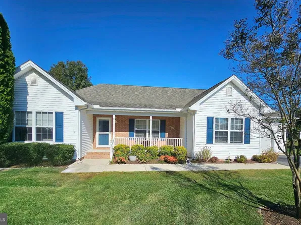 909 Sapphire Ct, Salisbury, MD 21804